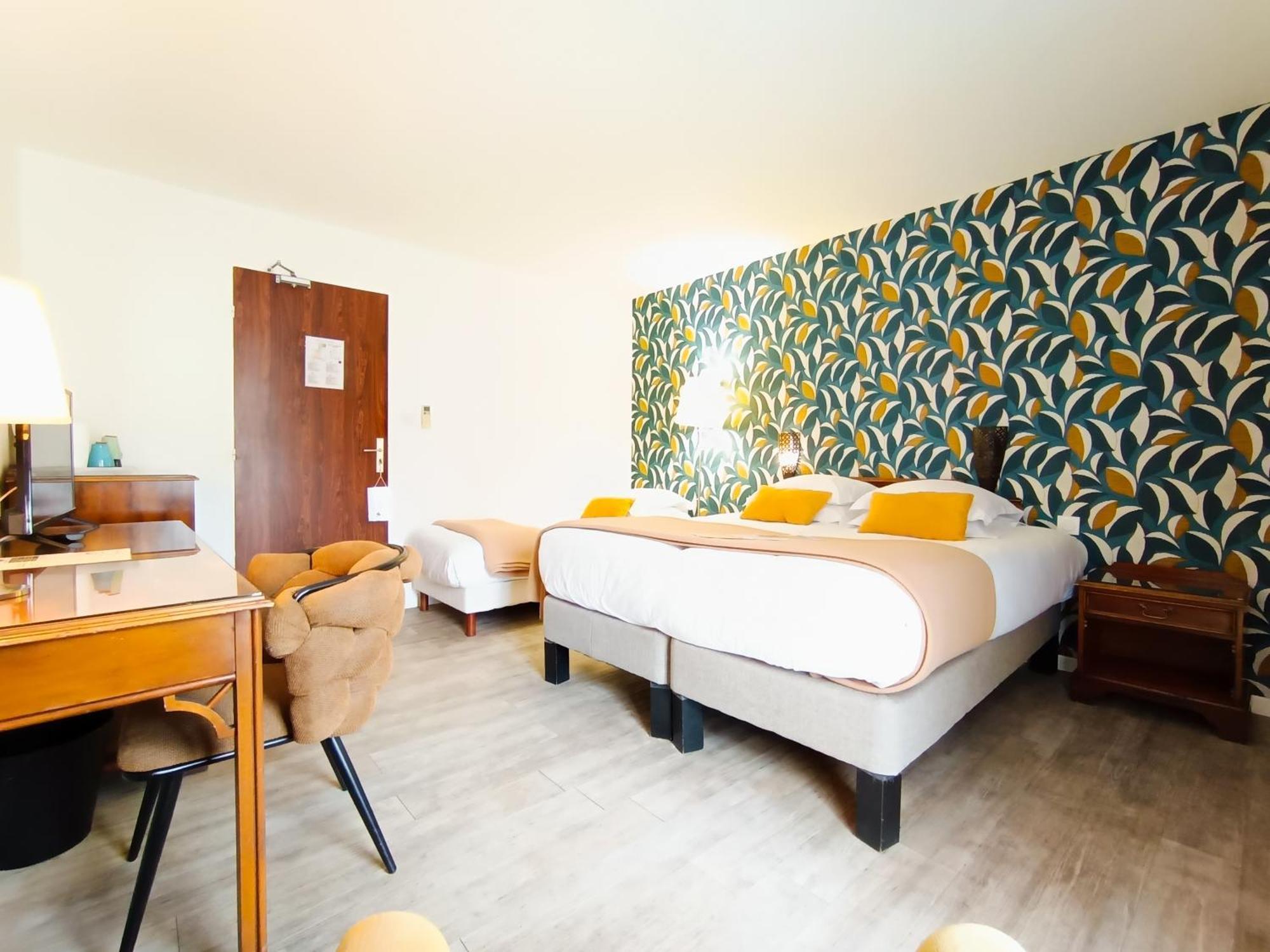 Hotel Des Tuileries Nimes Exterior photo